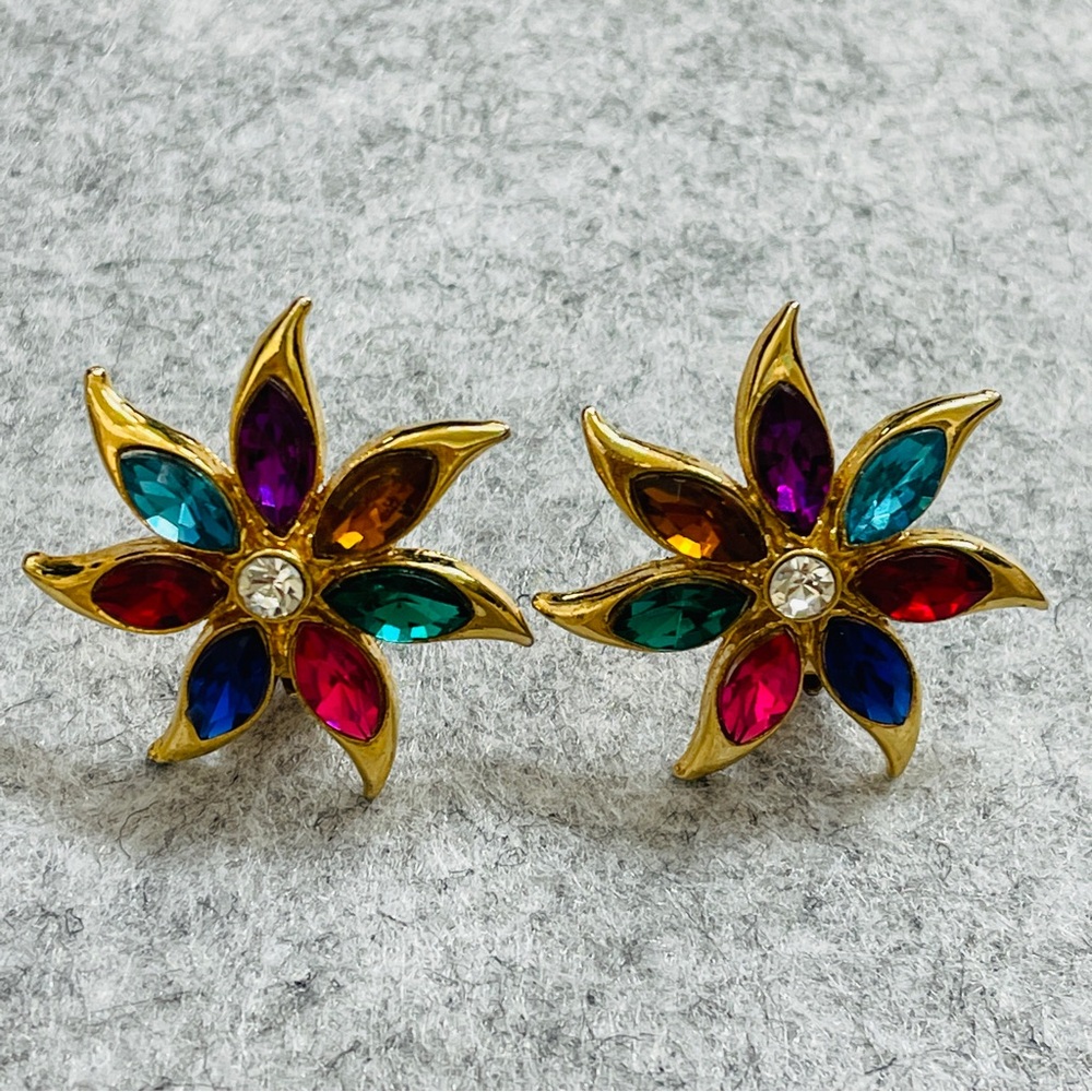 NWT Two Sisters Gold Plated Crystal Clip Earrings